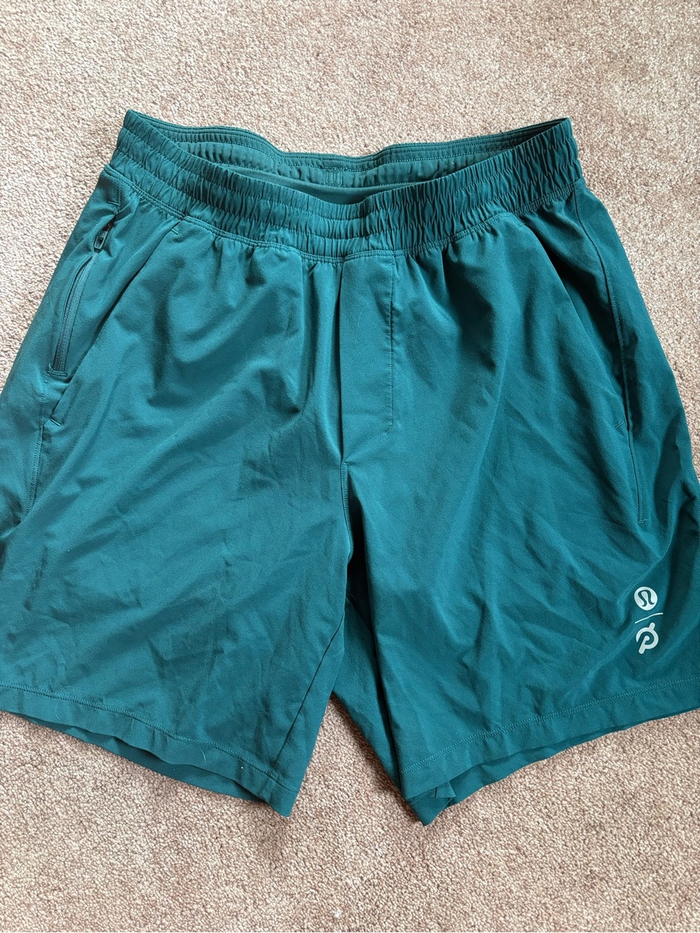 Lululemon Peloton Men’s athletic workout gym running shorts medium EUC